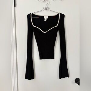 H&M Black and White Tight Fitted Ribbed Long Bell Sleeve Top Snatched XS